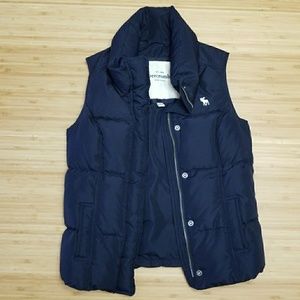 Abercrombie Puff Vest size Medium